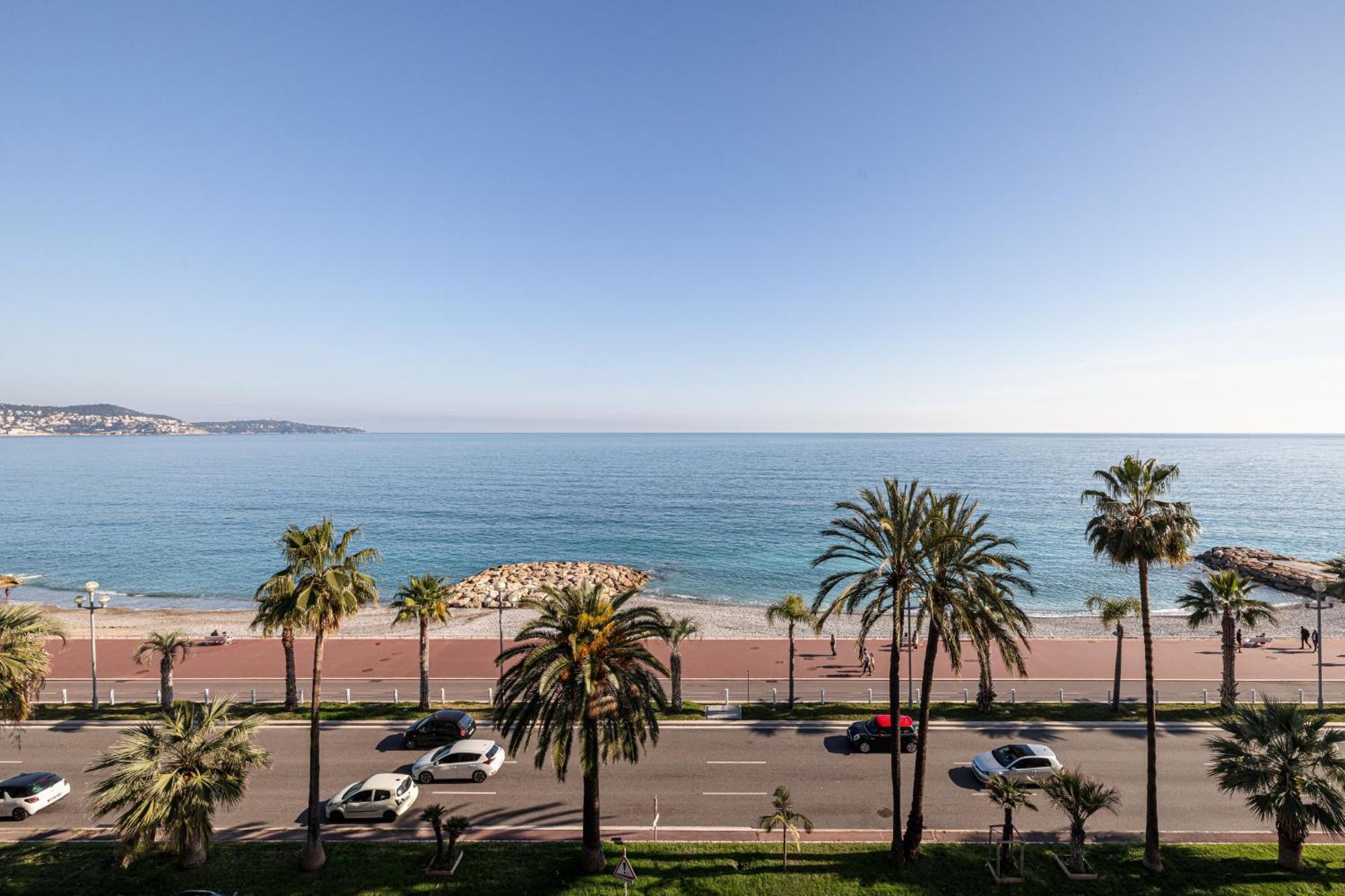 Apartment Sea View - 2 Bdr Promenade Des *
