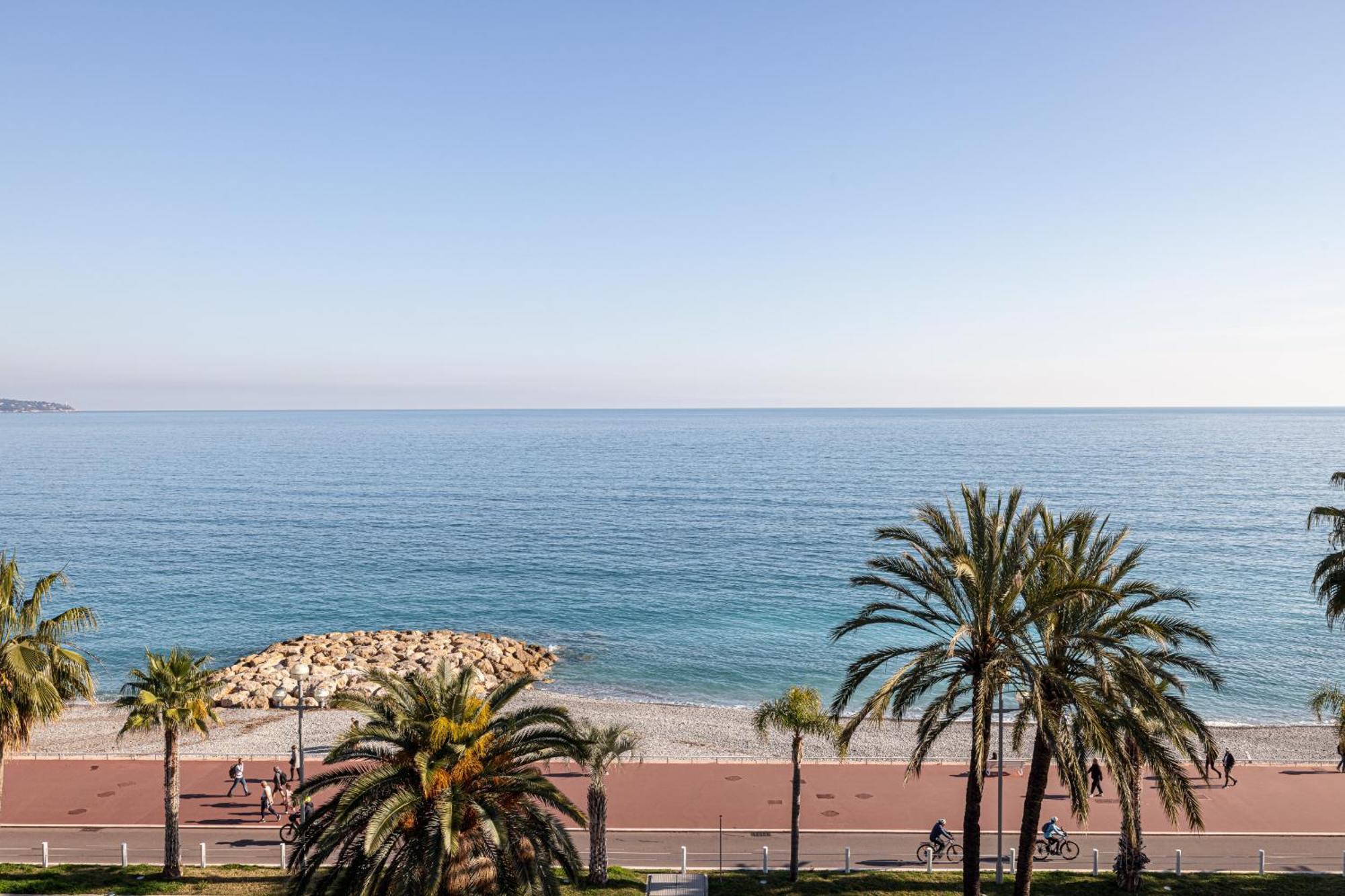 Apartment Sea View - 2 Bdr Promenade Des